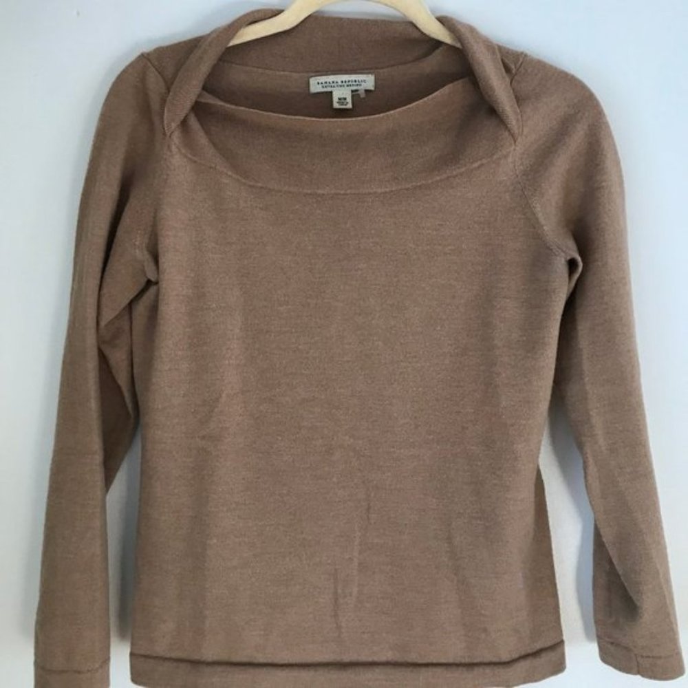 Banana Republic Merino Wool 3/4 Sleeve Sweater